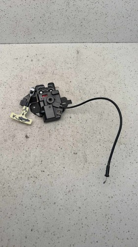 2003 chevy cavalier lid latch - chevy,